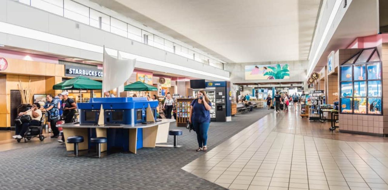 Qantas Airlines HNL Terminal