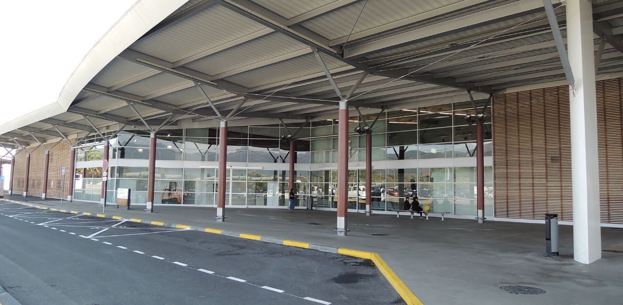 Qantas Airlines NOU Terminal