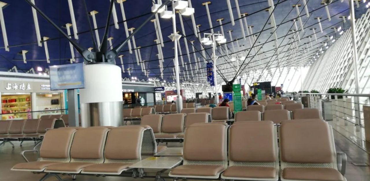 Qantas Airlines PVG Terminal