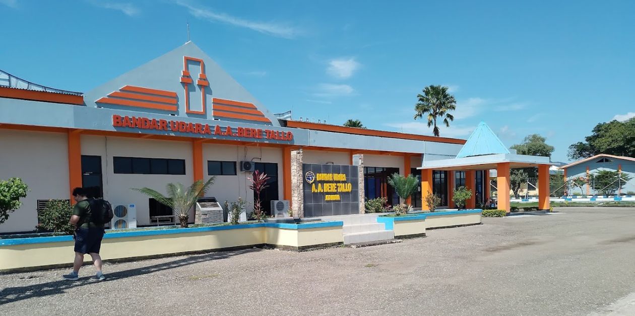 Lion Air ABU Terminal - A.A. Bere Tallo Airport