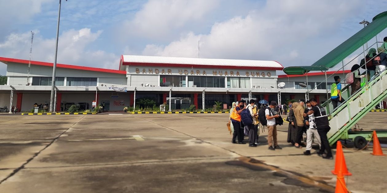 Lion Air BUU Terminal - Muara Bungo Airport