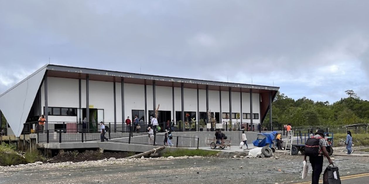 Lion Air EWE Terminal - Ewer Asmat Airport