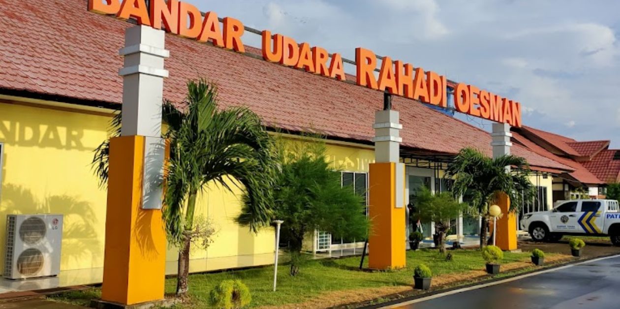 Lion Air KTG Terminal - Rahadi Oesman Airport