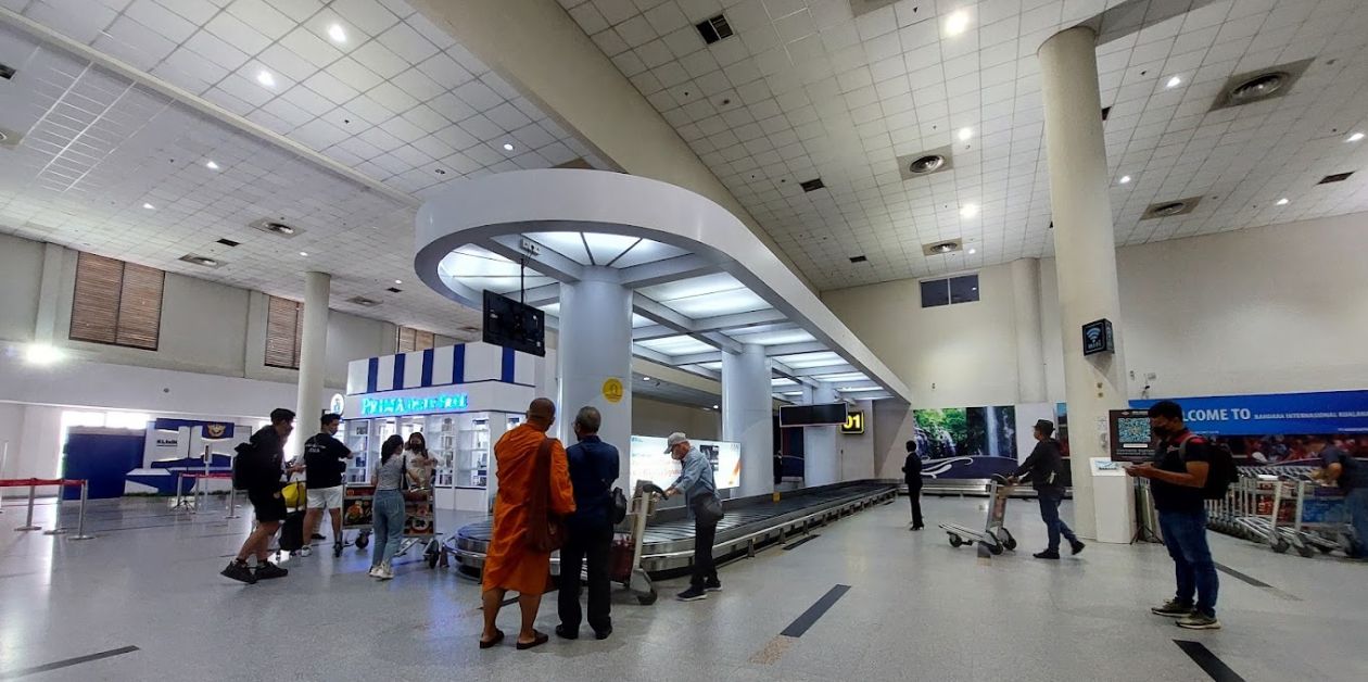 Lion Air MES Terminal - Polonia International Airport