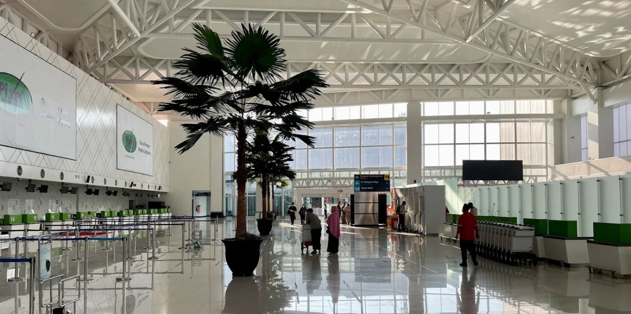 Lion Air SRG Terminal - Jenderal Ahmad Yani International Airport