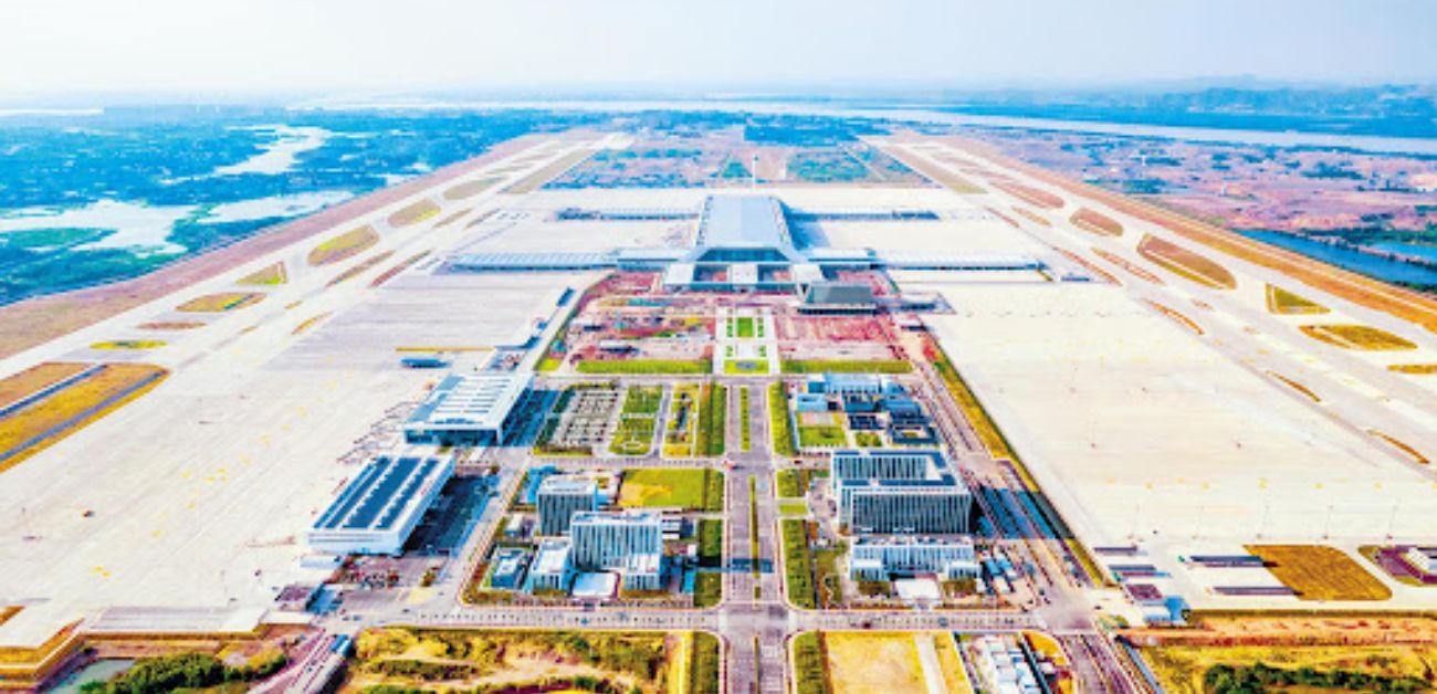 Ezhou Huahu Airport